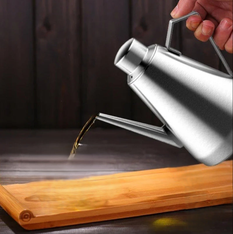 X1268-24OZ-OIL-CAN