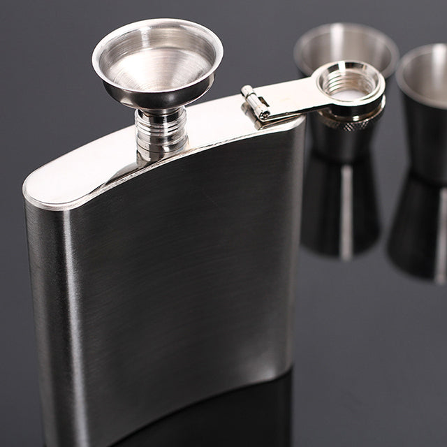 7oz Stainless Leakproof Drink Flask + 2 Shots Set X1451